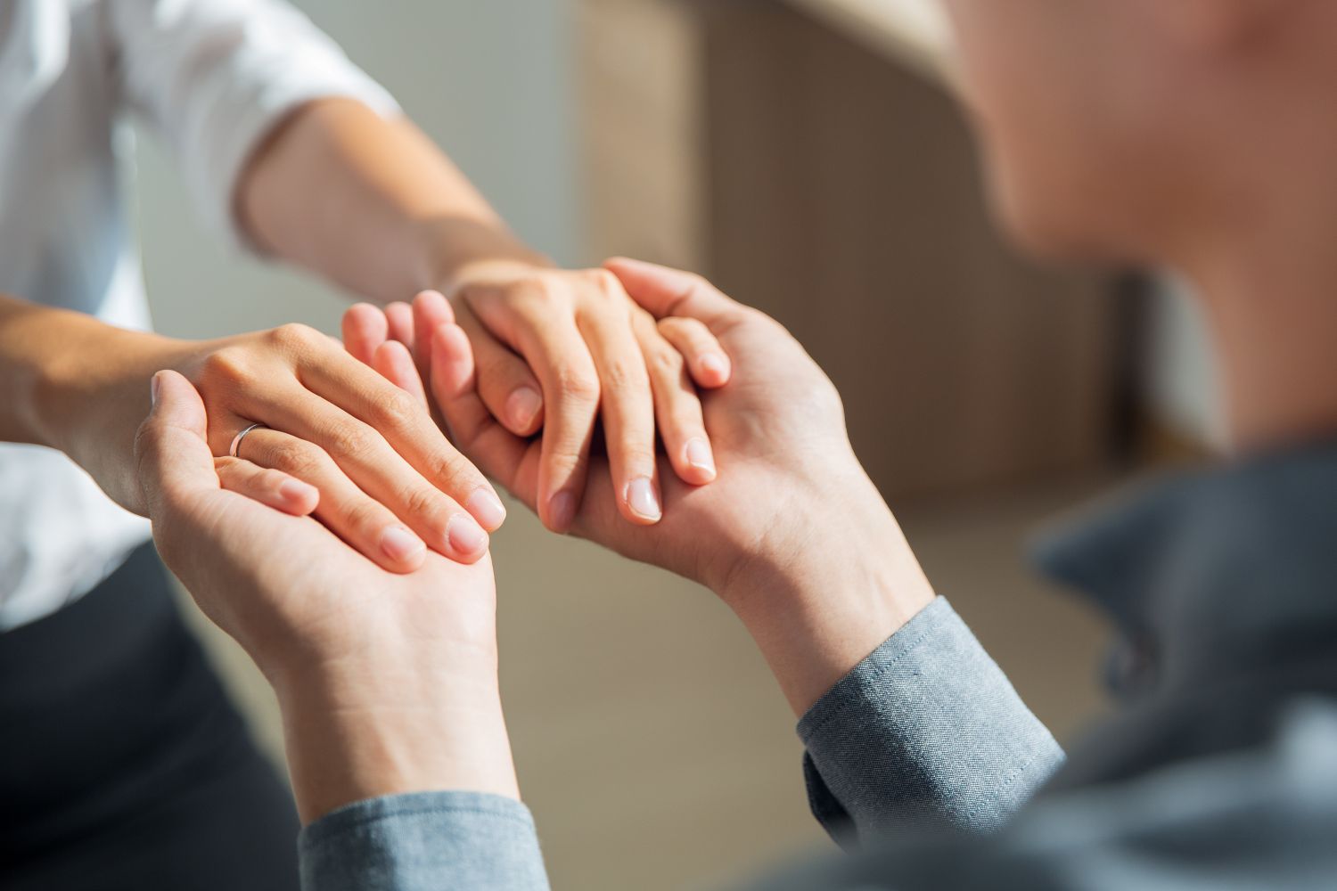 Ansiedad, relaciones y estrés: los principales motivos por los que las personas empiezan terapia en 2025